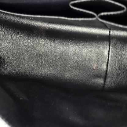 シャネル ソーブラック リイシュー 2.55 フラップバッグ キルティング グレーズドカーフスキン 225