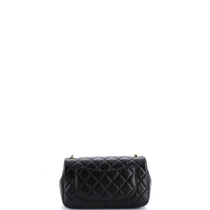 シャネル パール クラッシュ フラップバッグ キルティング ラムスキン ミニ