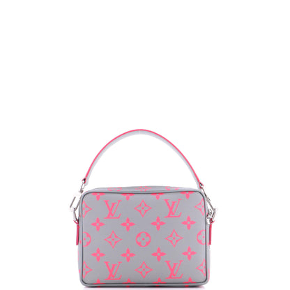 ルイ・フラッグ ニル NM メッセンジャーバッグ モノグラム グロウ キャンバス