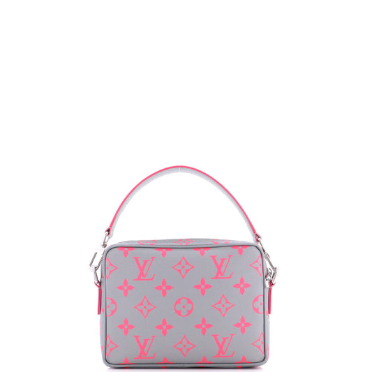 ルイ・フラッグ ニル NM メッセンジャーバッグ モノグラム グロウ キャンバス