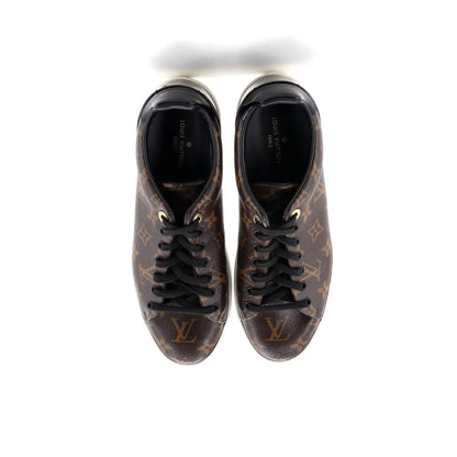 ルイ・レディース フロントロウ モノグラム キャンバス パテントレザー