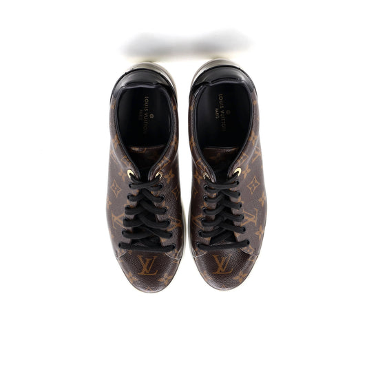 ルイ・レディース フロントロウ モノグラム キャンバス パテントレザー