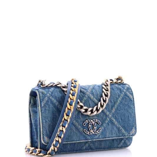 シャネル 19 ウォレット オンチェーン キルティングデニム