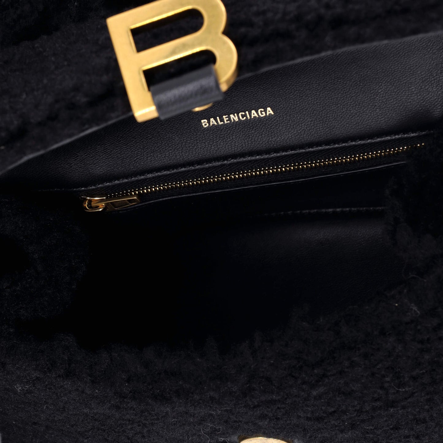 バレンシアガ フラッフィー アワーグラス トップハンドルバッグ フェイクファー スモール