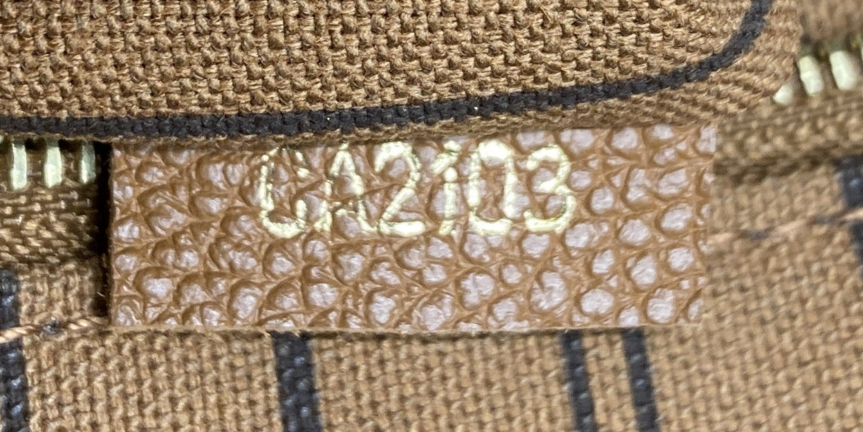 Louis Vuitton Artistic Handbag Monogram Empreinte Leather MM