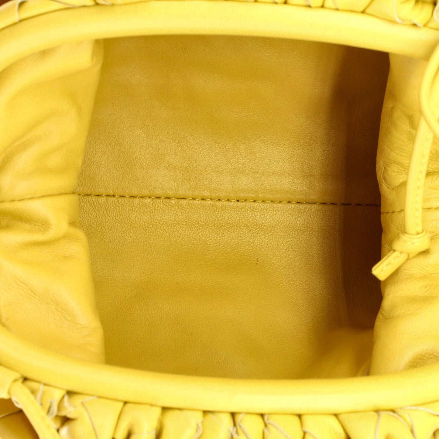 ボッテガ ヴェネタ ザ ポーチ イントレチャート ナッパ ミニ