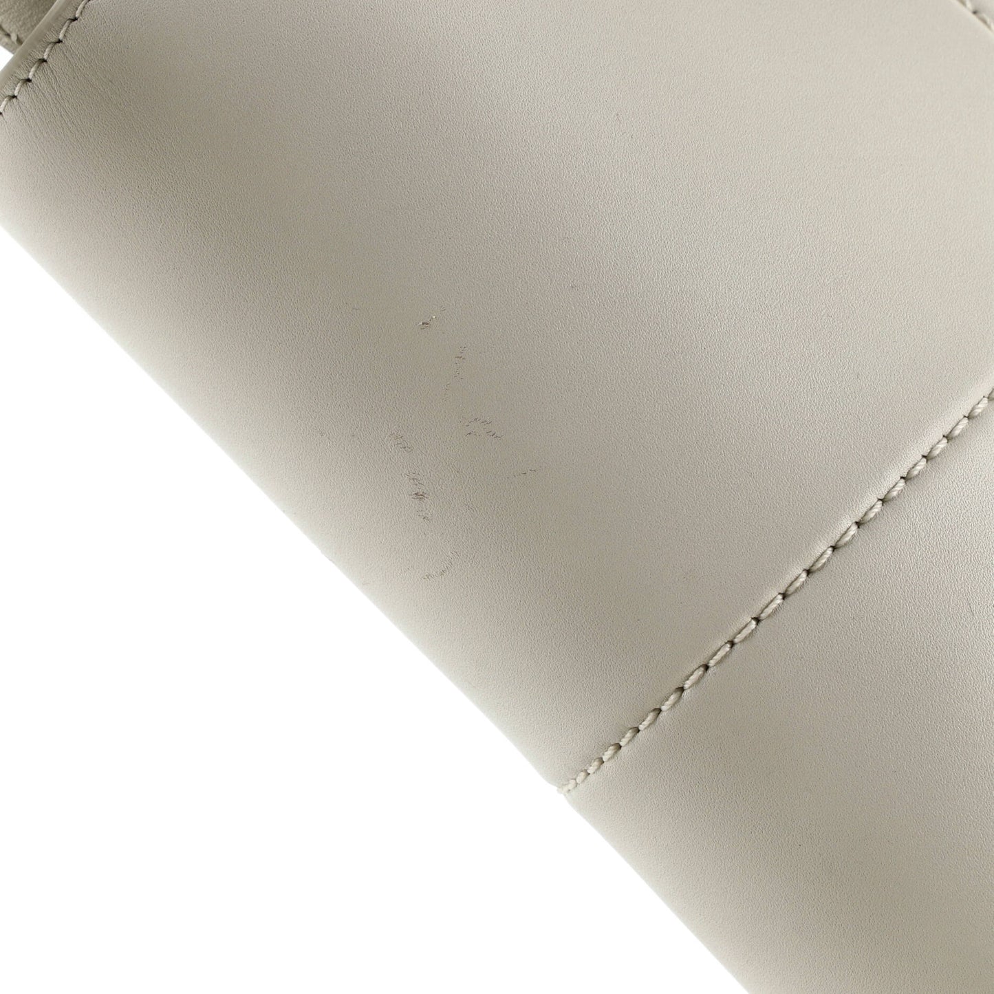 Burberry Snip Shoulder Bag Leather
