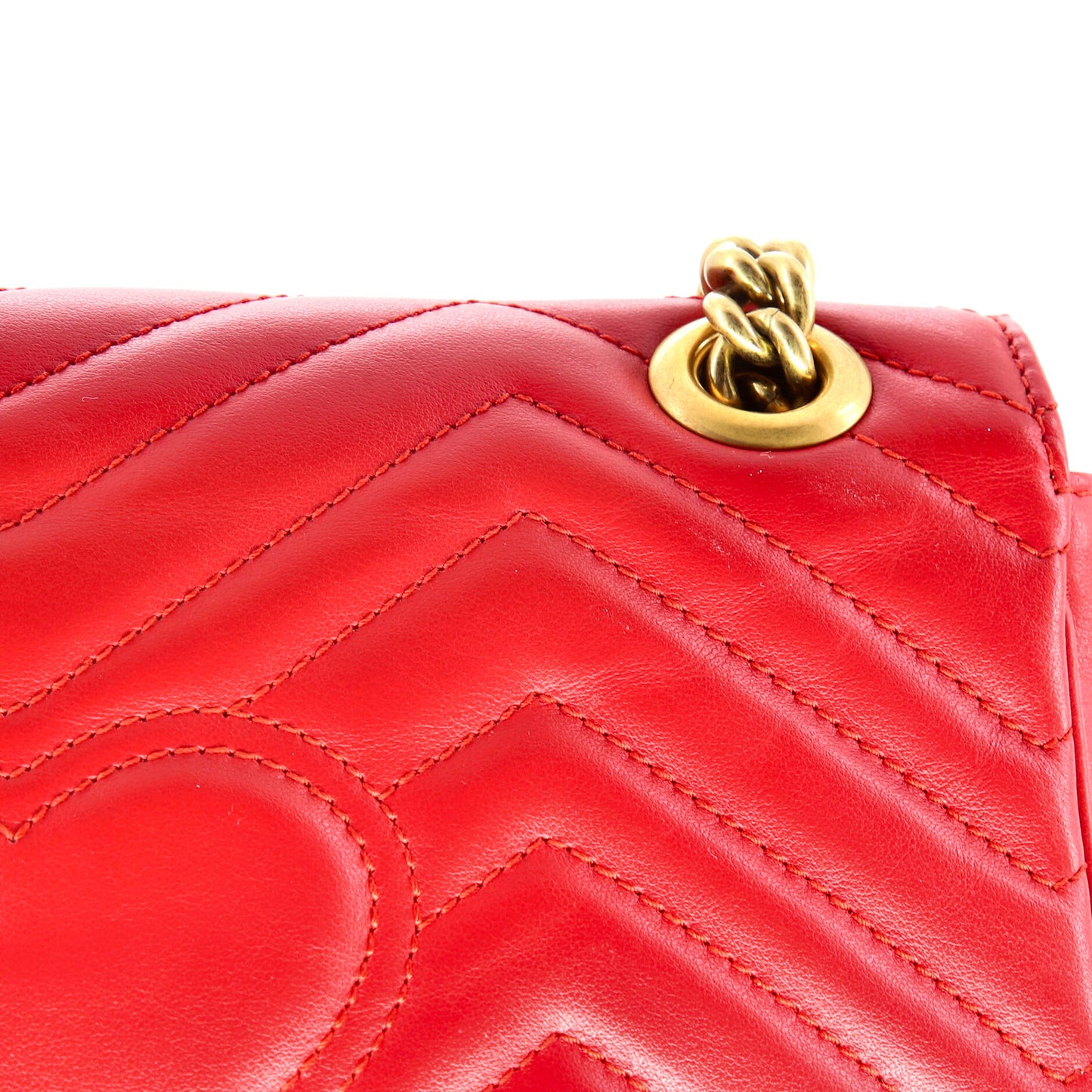 Gucci GG Marmont small flap bag in matelassé leather