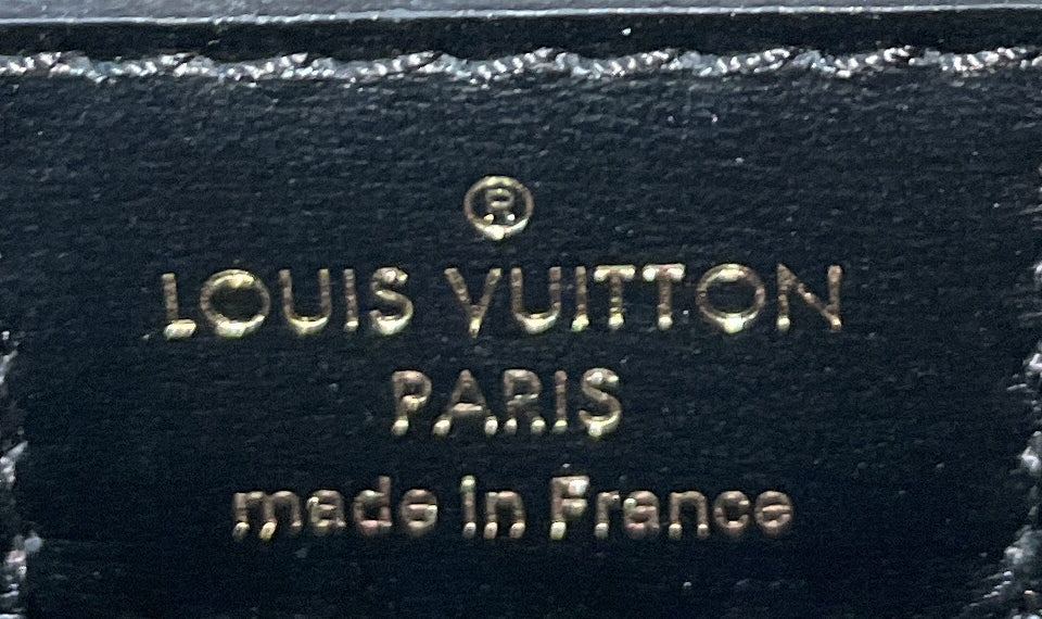 Louis Vuitton Pochette Metis Reverse Monogram Canvas