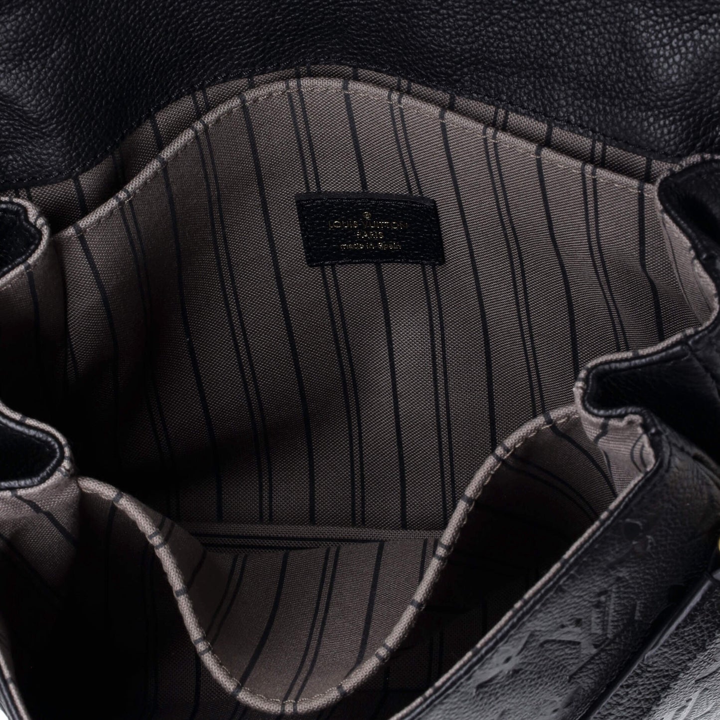 Louis Vuitton Pochette Metis Monogram Empreinte Leather