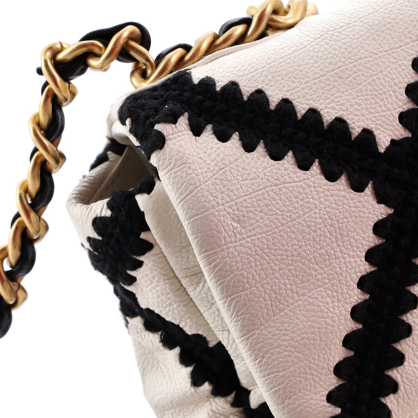 Chanel 19 flap bag in crocheted quilted calfskin, medium
