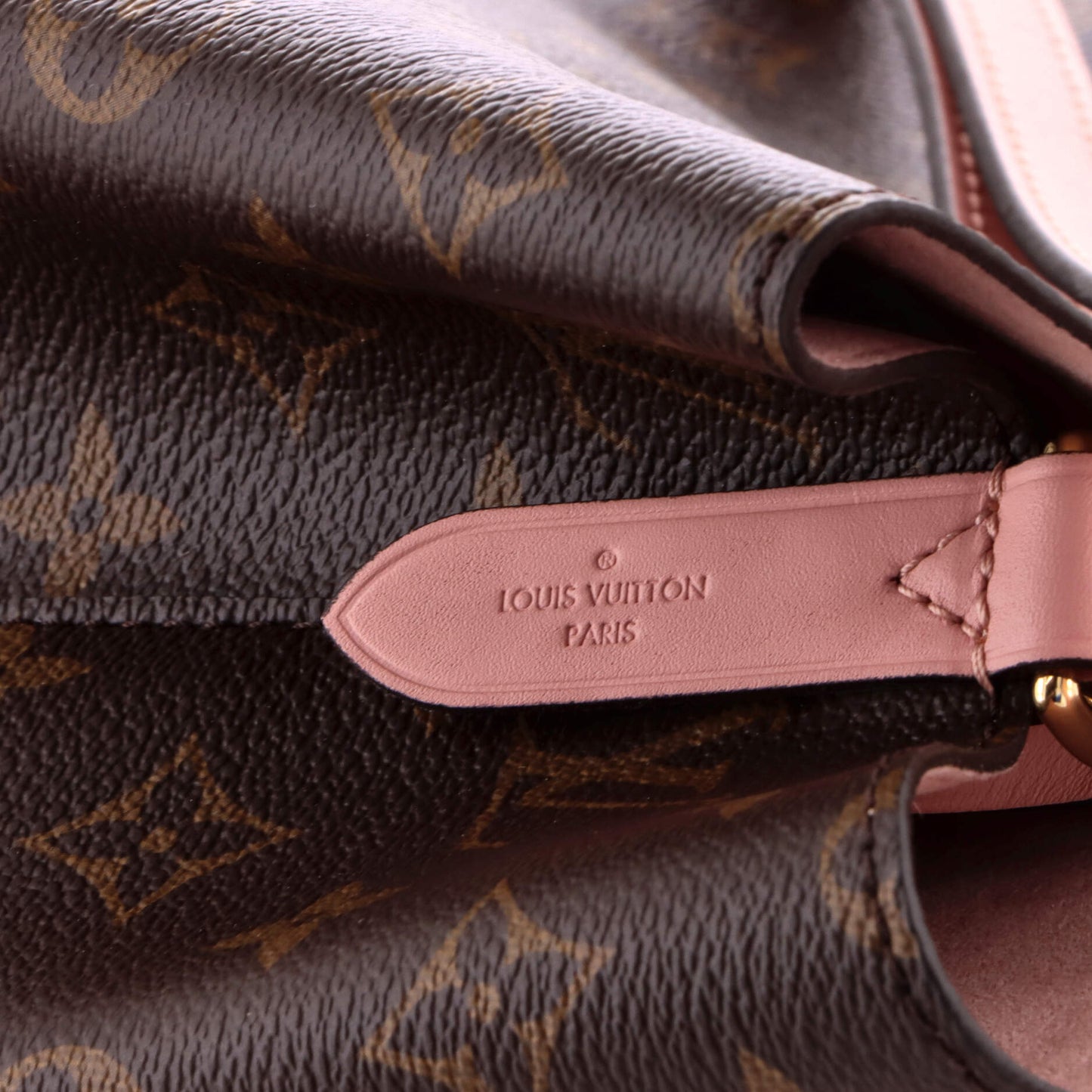 Louis Vuitton NeoNoe Handbag Monogram Canvas and Leather MM