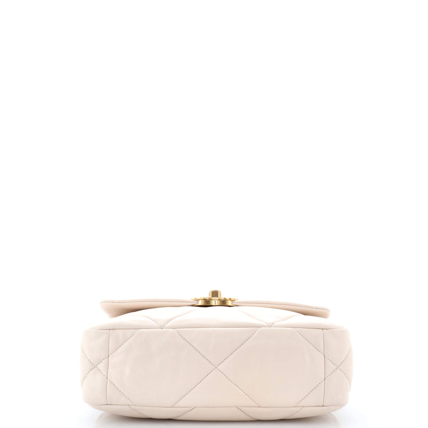Chanel 19 flap bag in quilted leather, medium