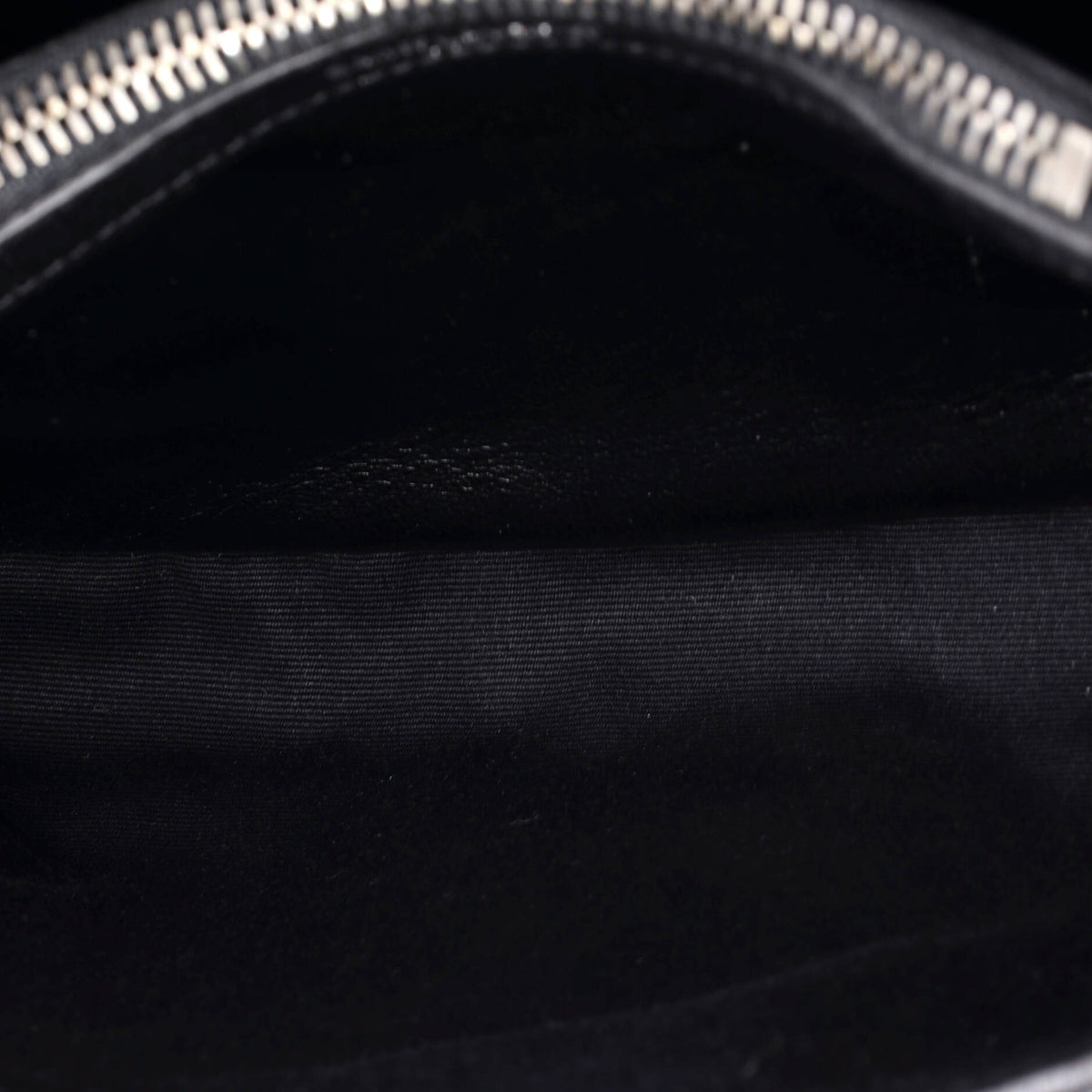Saint Laurent Classic Monogram College Bag Matelasse Chevron Leather Medium