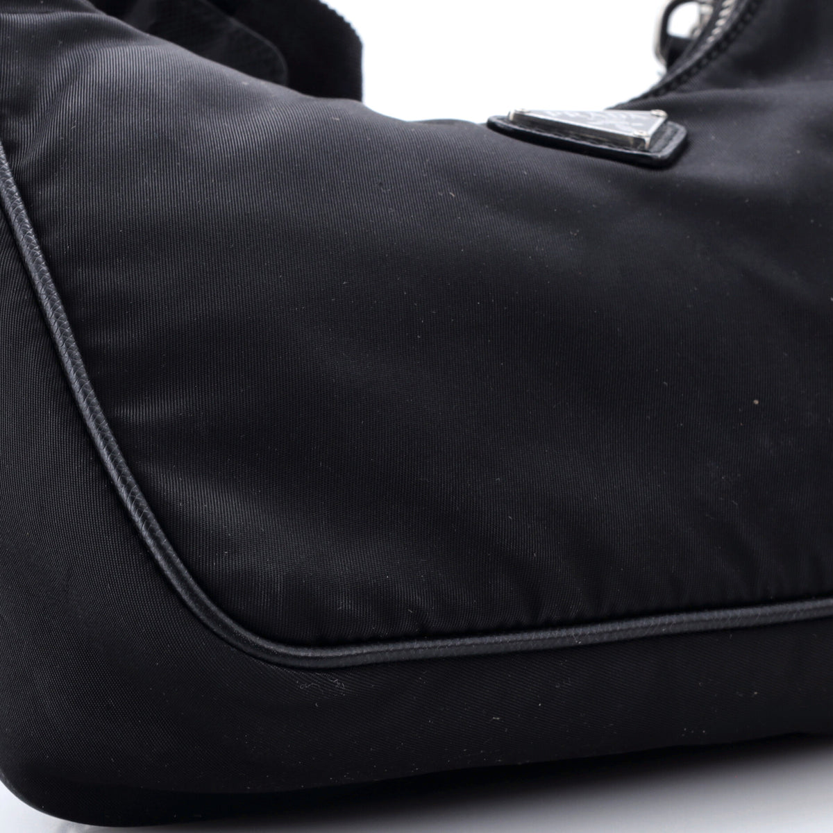 Prada Re-Edition 2005 Shoulder Bag Tessuto Small