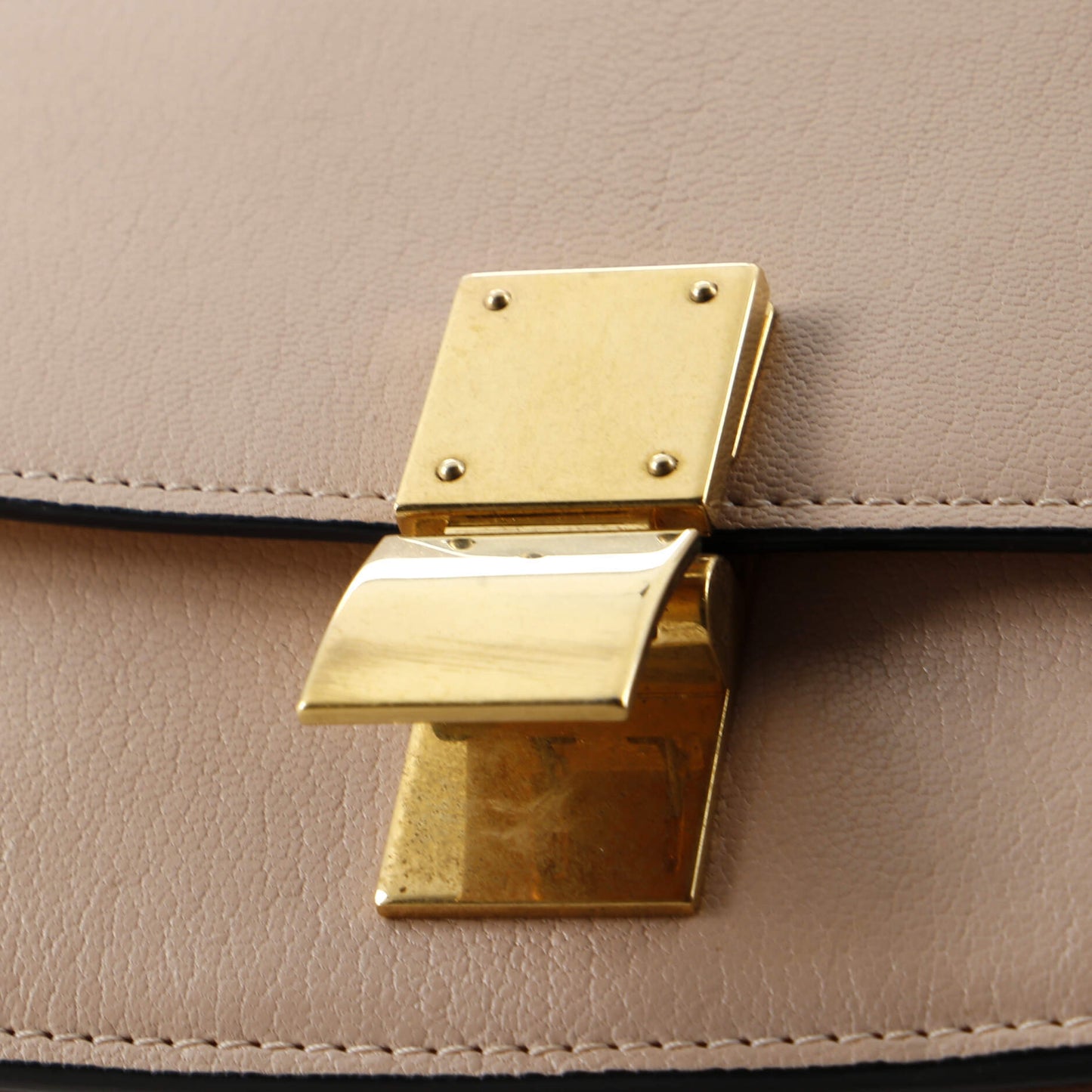 セリーヌ クラシック ボックスバッグ グレイニーレザー スモール