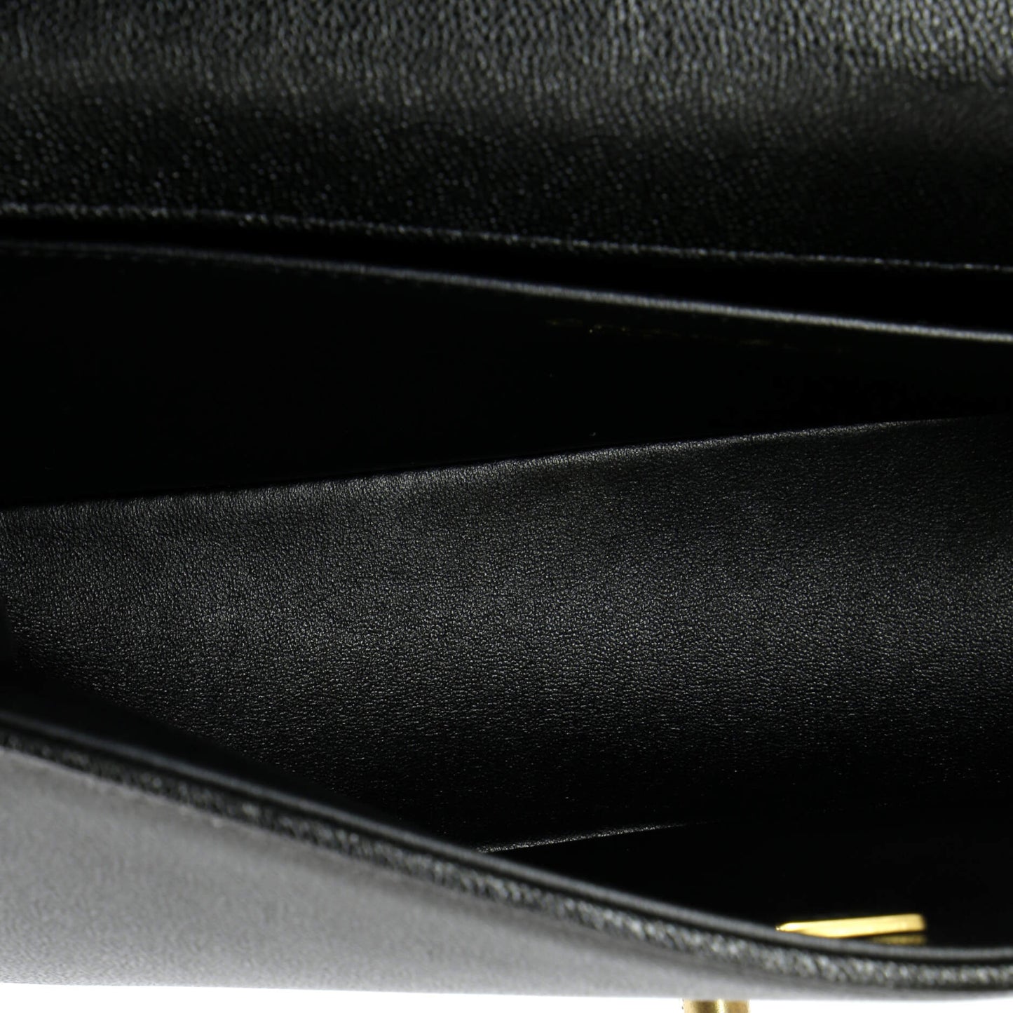 CHANELキャビアスキン ショルダーバッグ