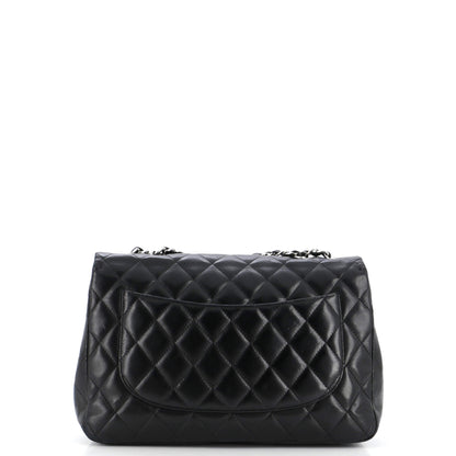 CHANELジャンボ クラシック