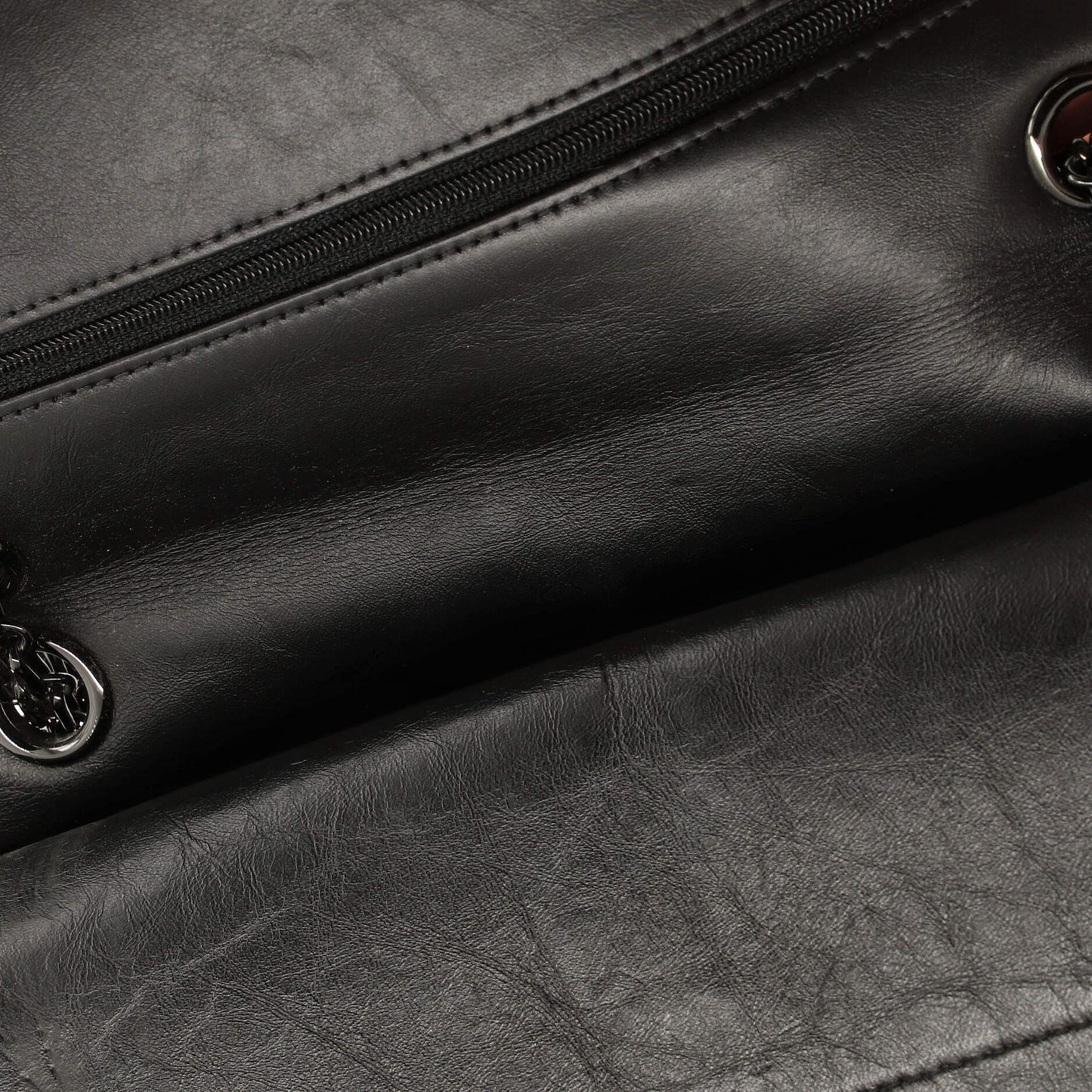 シャネル限定品ソーブラック