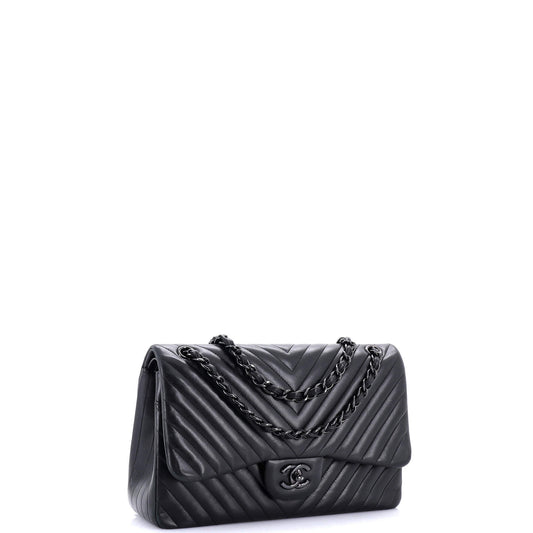 【SO BLACK】レア CHANELショルダーバッグ