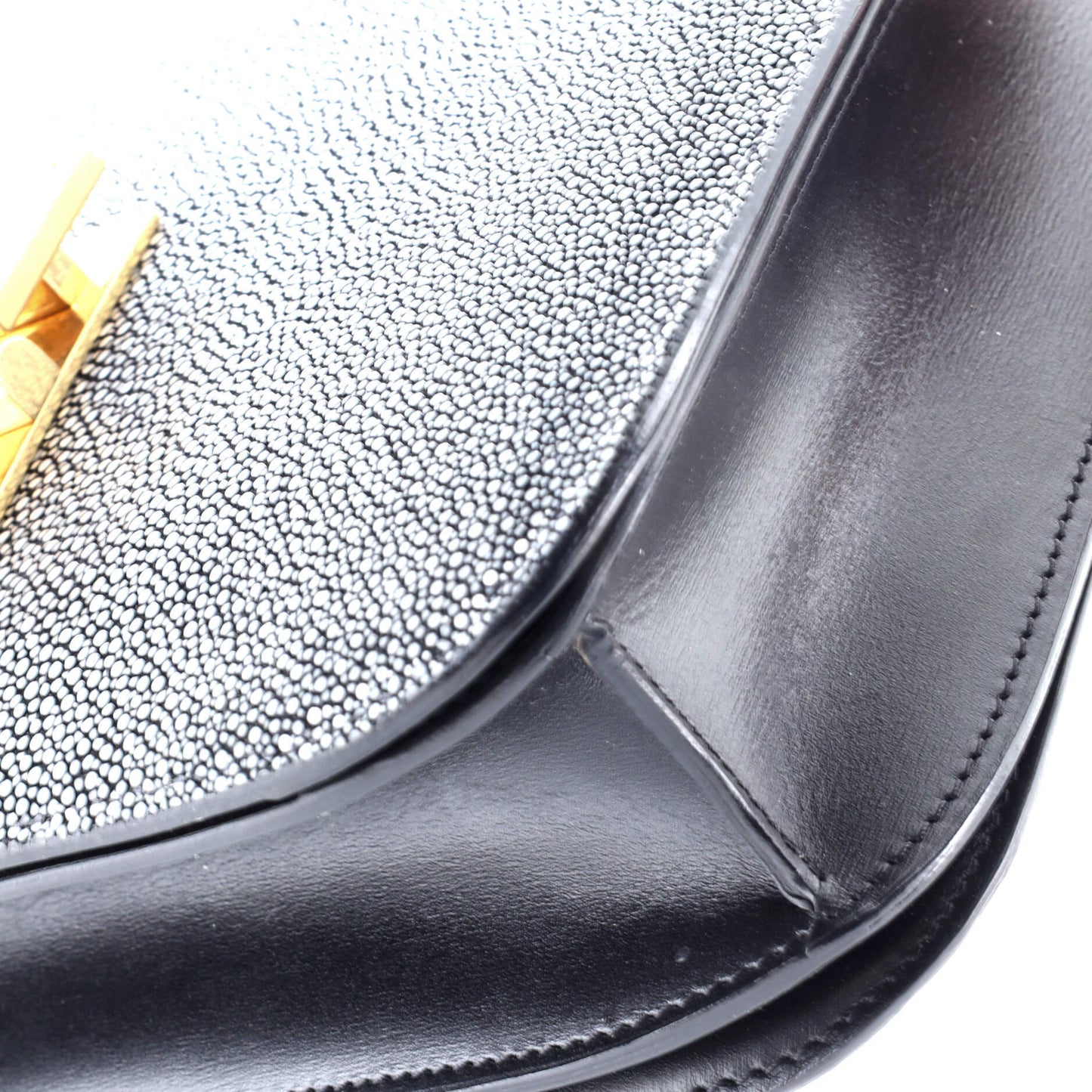 セリーヌ クラシック ボックスバッグ スティングレイ ミディアム