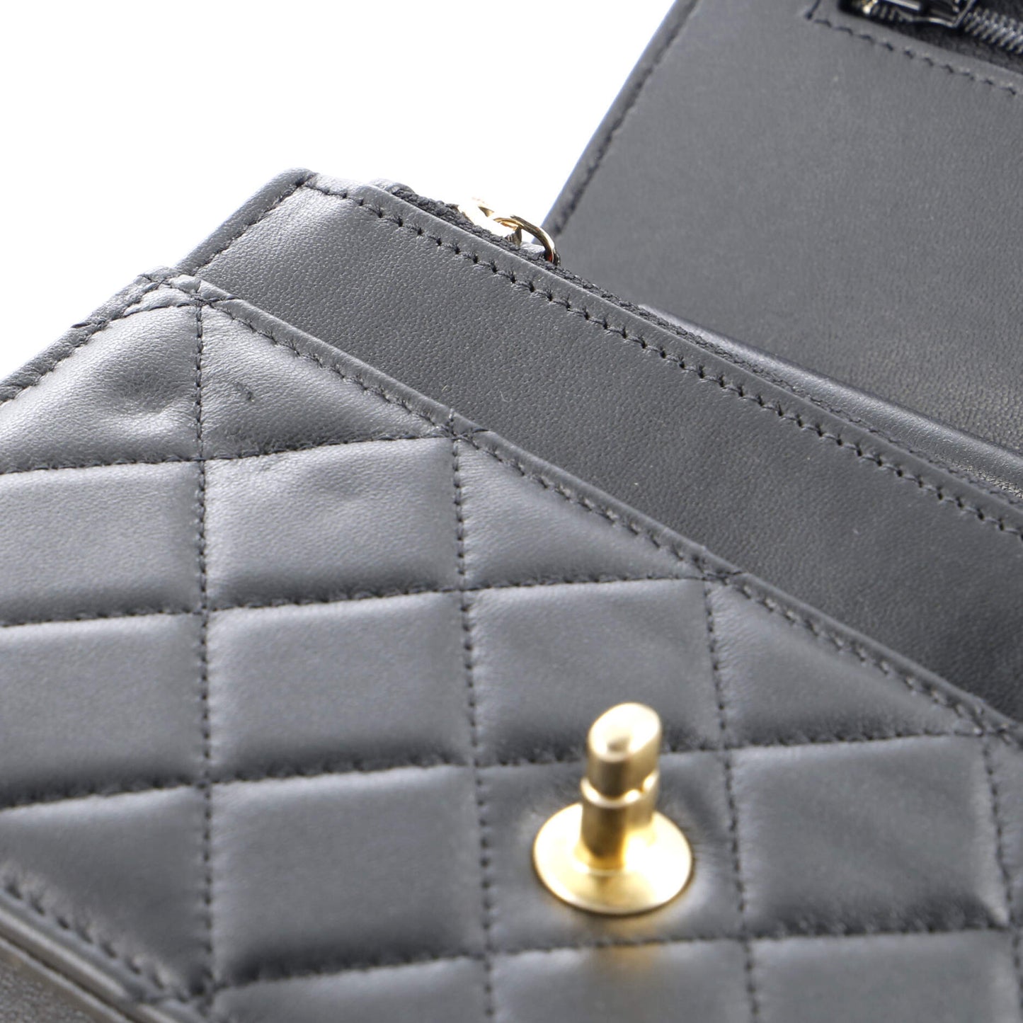 CHANELショルダーバッグ