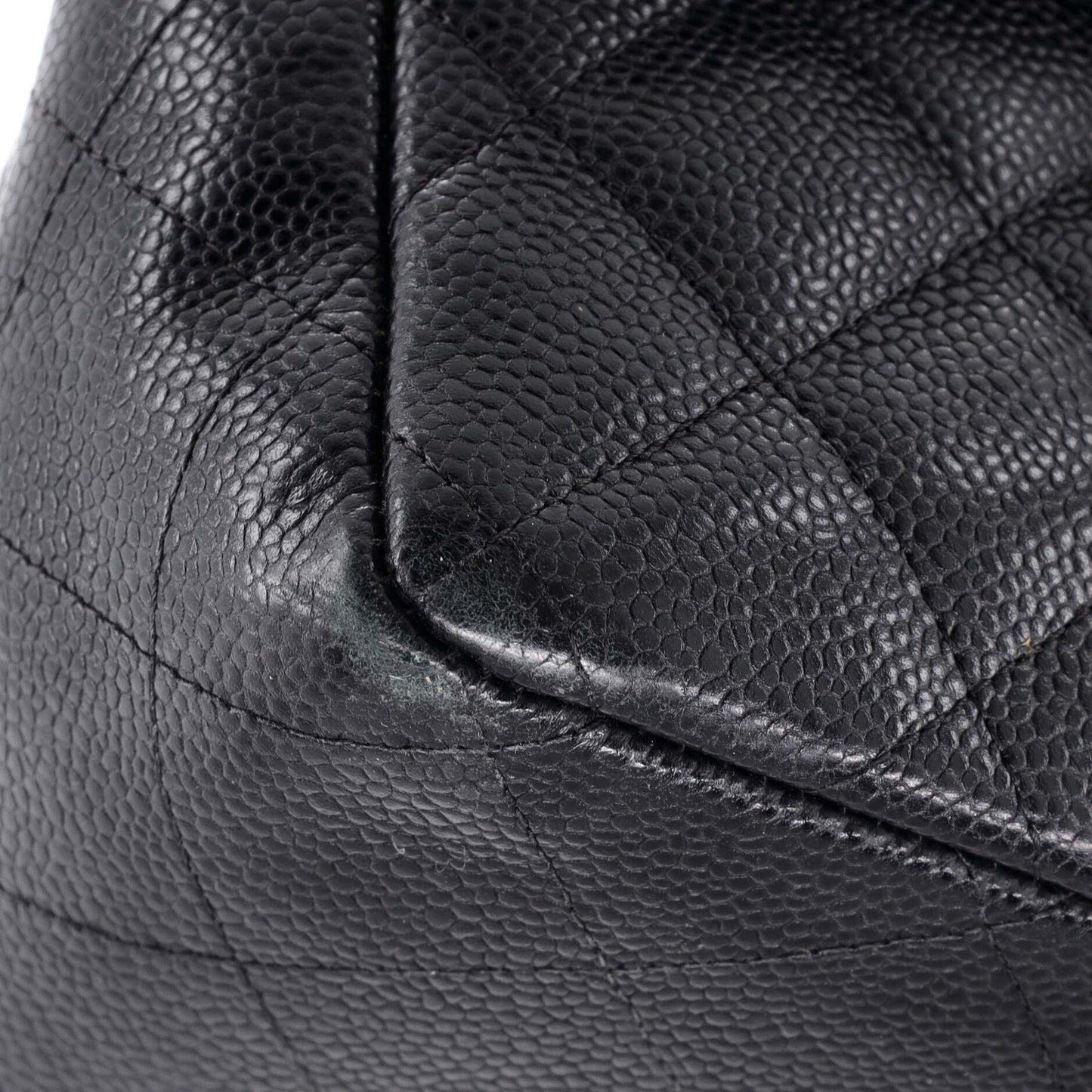 CHANELキャビアスキン ショルダーバッグ