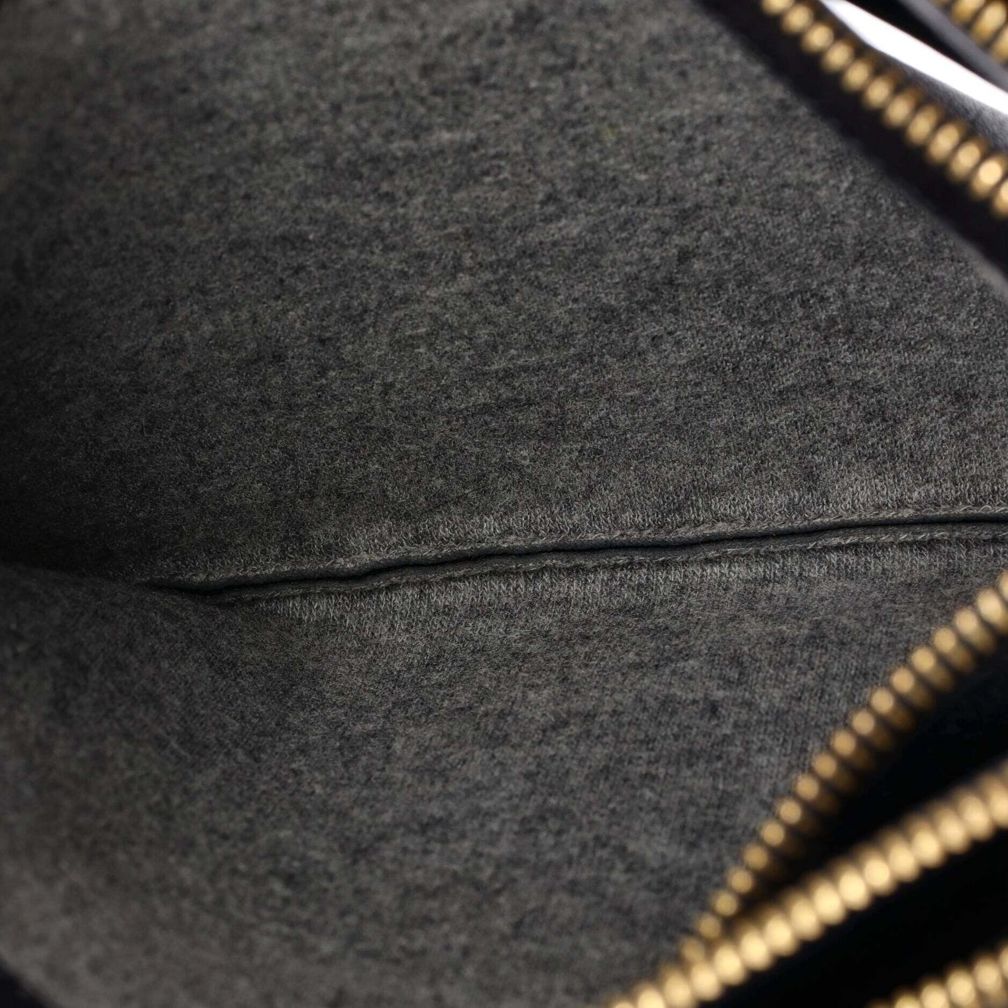 セリーヌ トリオ クロスボディバッグ レザー ラージ