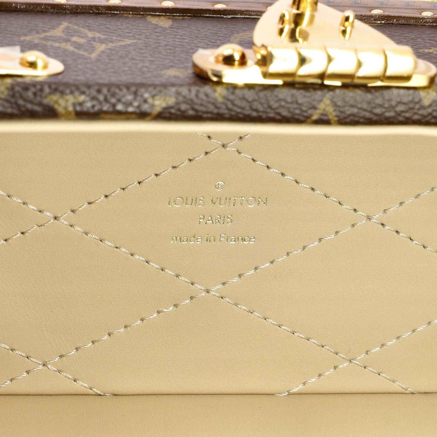 【定価以下】VUITTON M10079 ショルダーバッグ
