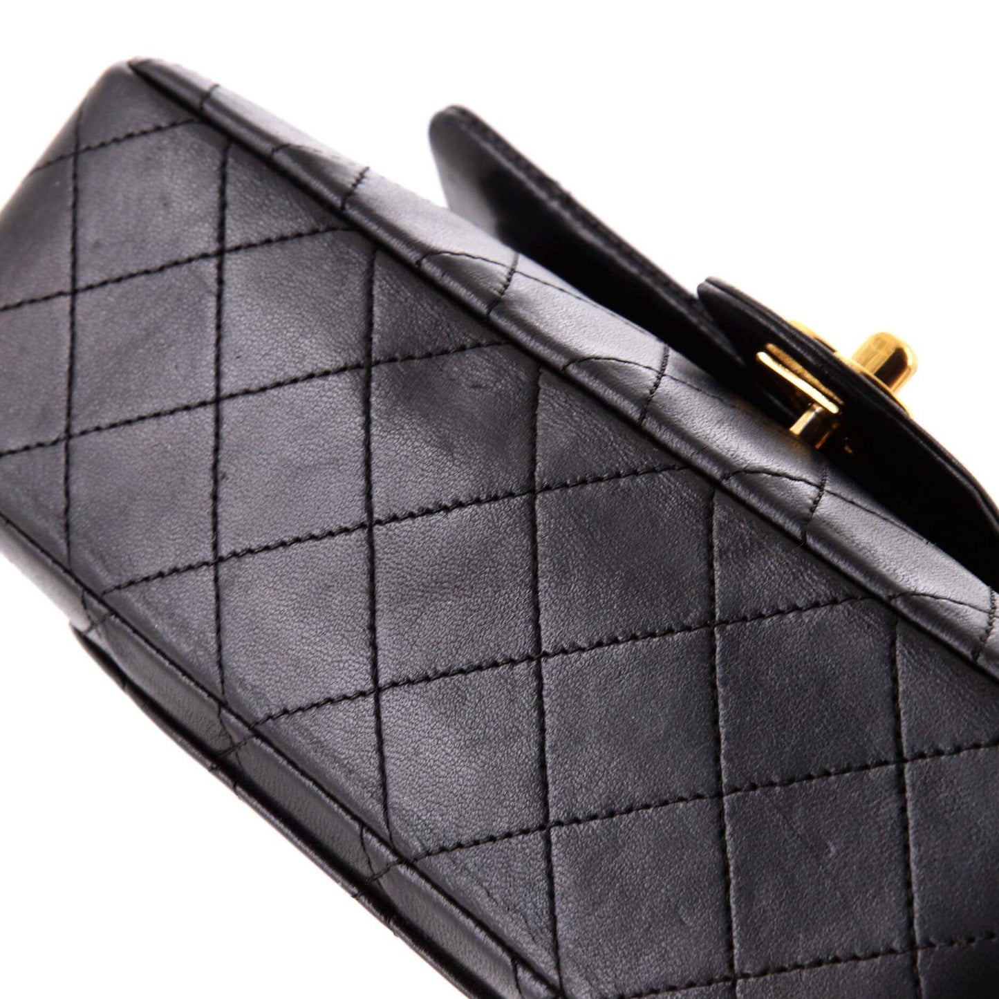 CHANELダブルフラップバッグ