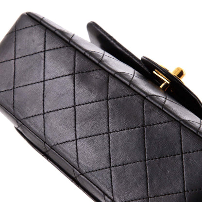 CHANELダブルフラップバッグ