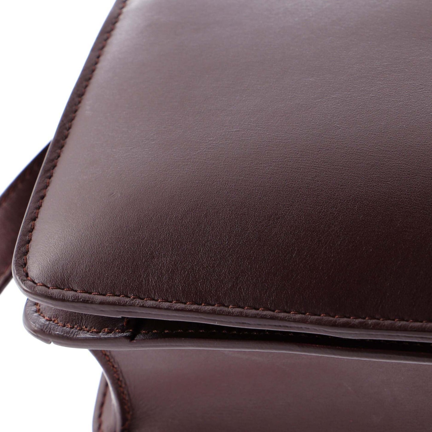 セリーヌ クラシック ボックスバッグ スムースレザー ティーン