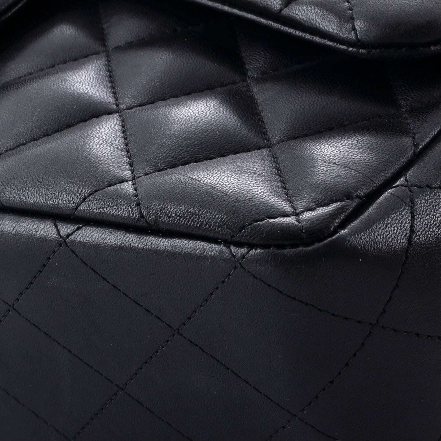 ジャンボ CHANELショルダーバッグ