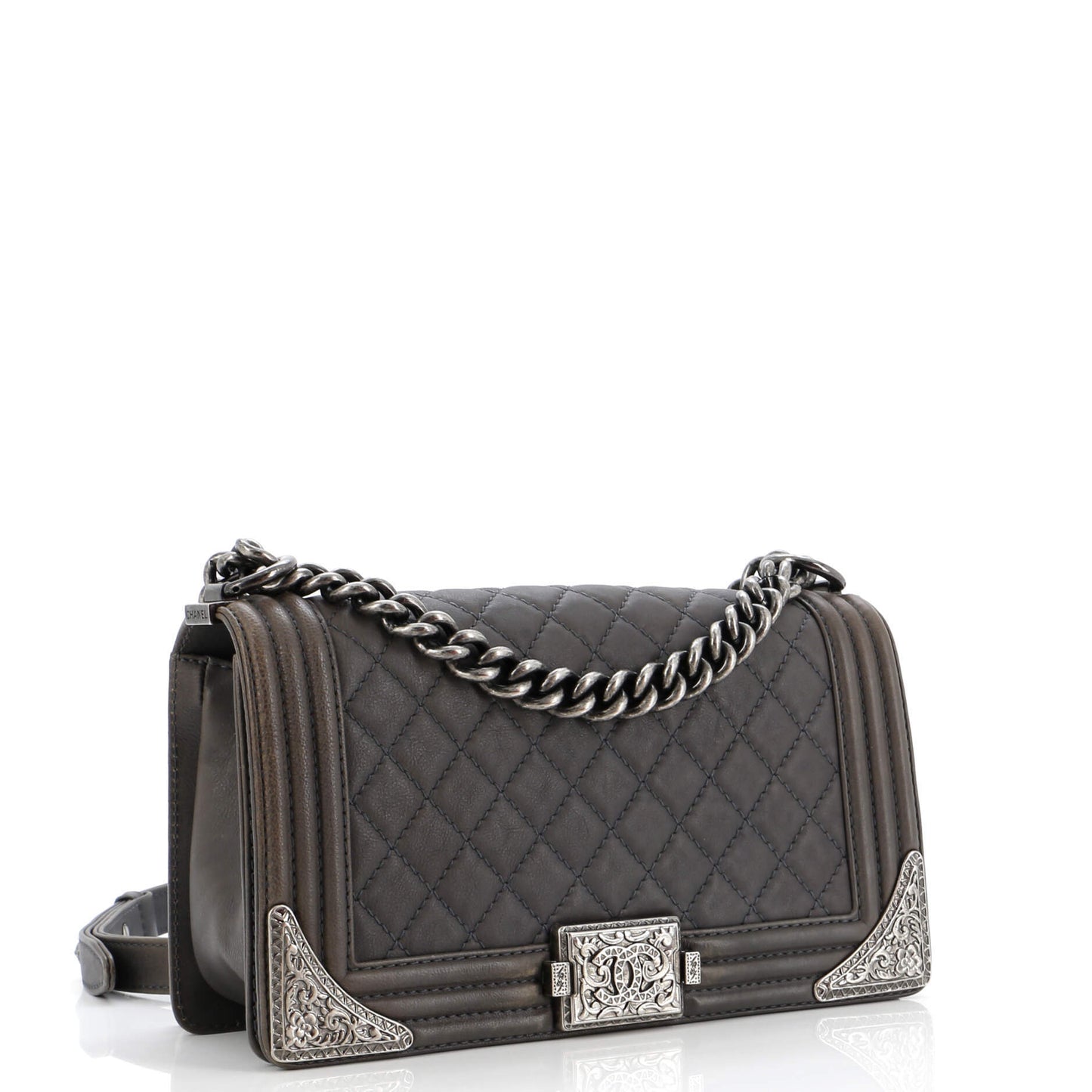 CHANELパリ・ダラス・ボーイ 装飾付き