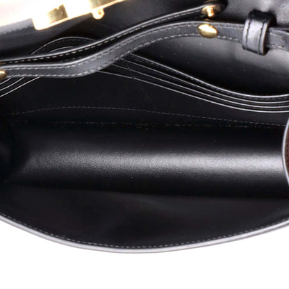 セリーヌ マルゴ トリオンフ チェーンウォレット レザー なし