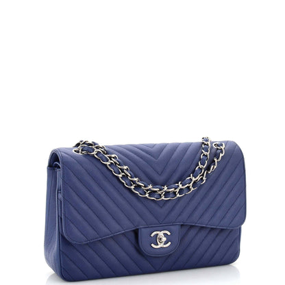 CHANELキャビアスキン シェブロン