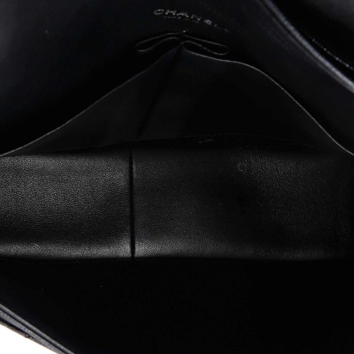 【極美品】CHANELキャビアスキン ジャンボ イリディセント