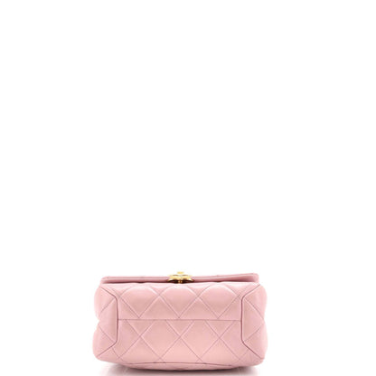 CHANELカラーマッチ ラムスキン スモール