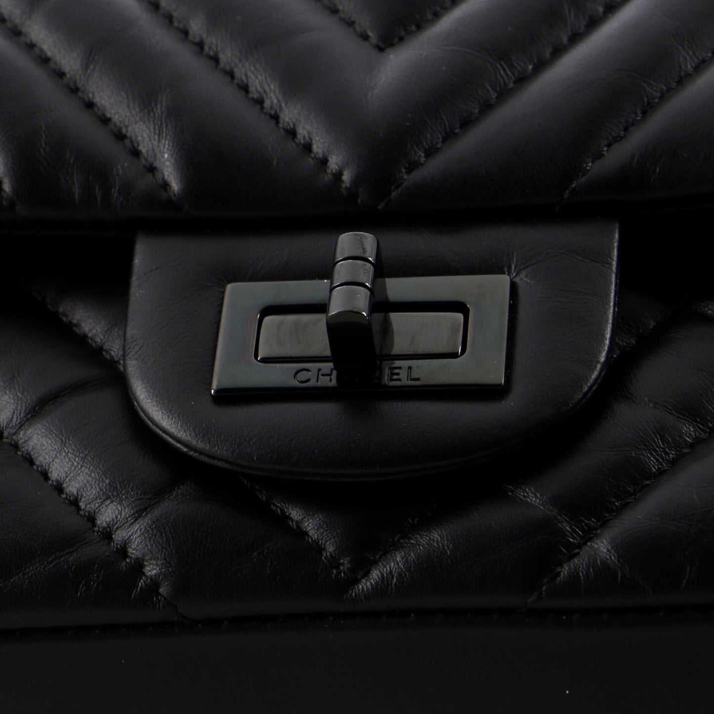 【SO BLACK】レア シャネル ショルダーバッグ