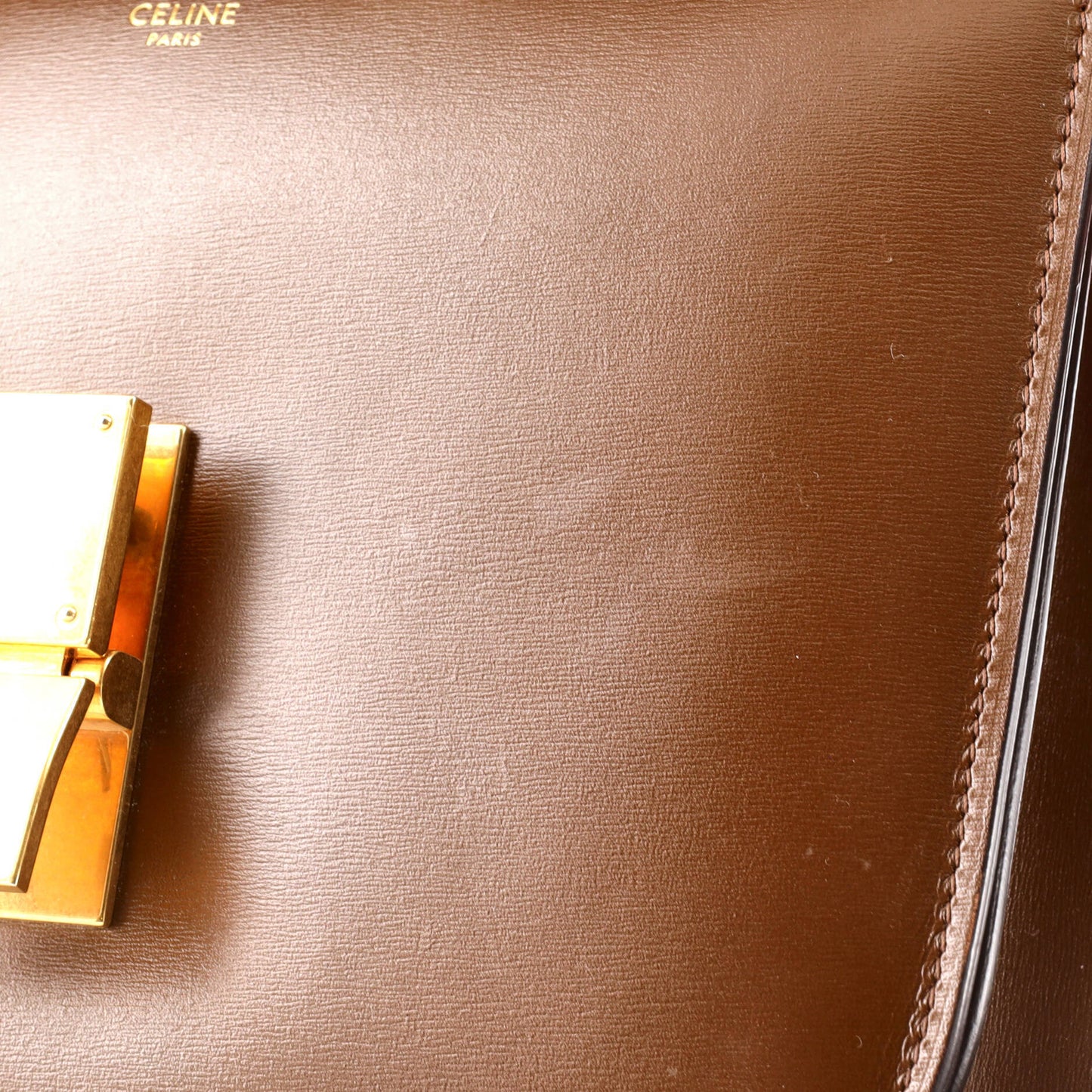 セリーヌ クラシック ボックスバッグ スムースレザー ミディアム