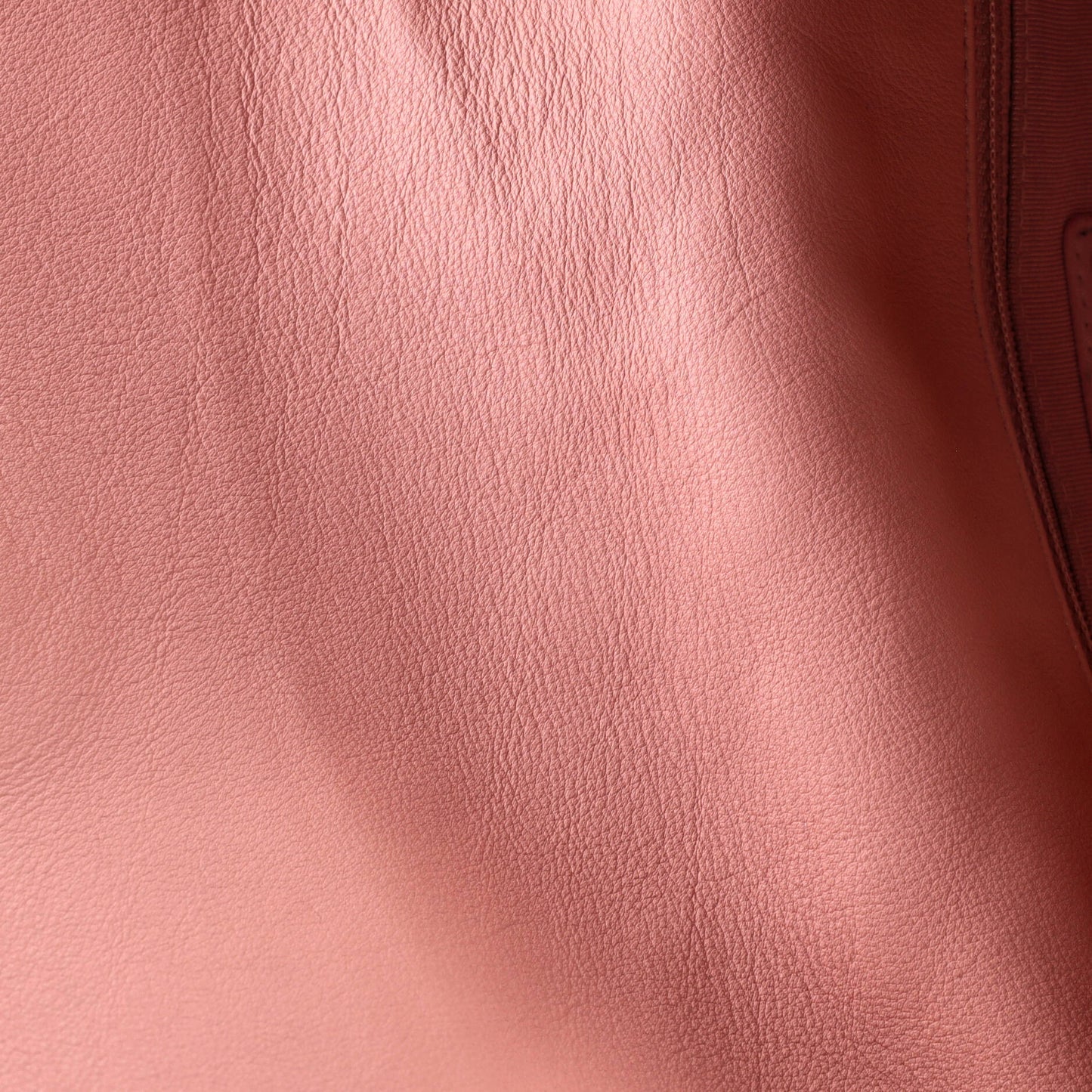 CHANELツイード ミディアム