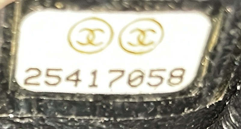 シャネル限定品ソーブラック