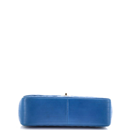 CHANELダブルフラップ シェブロン