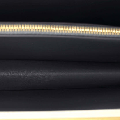 セリーヌ クラスプ トップハンドルバッグ レザー ミディアム