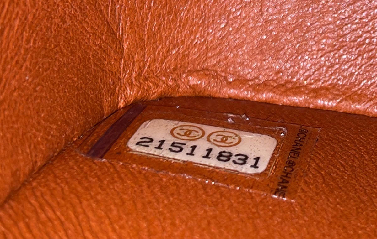 シャネル ミディアム ダブルフラップ リーダー