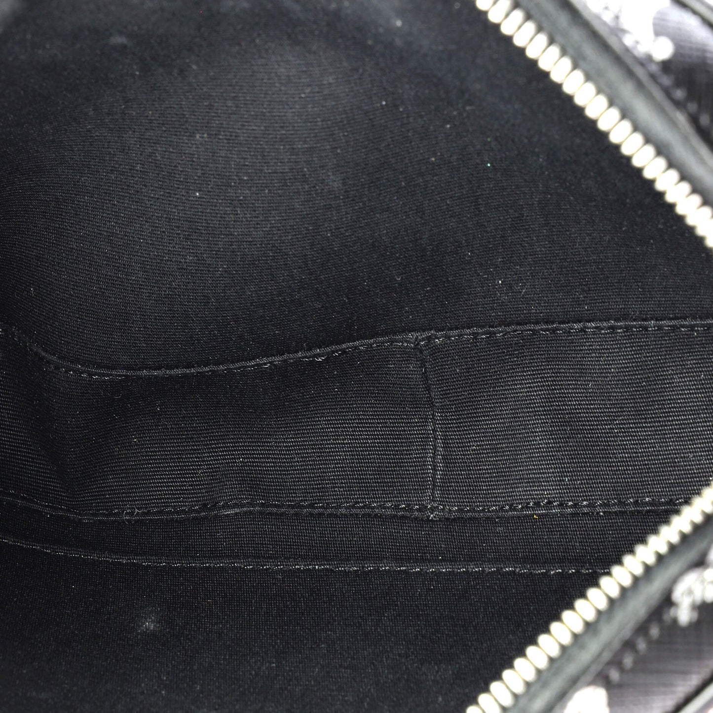 セリーヌ メッセンジャーバッグ トリオンフ コーティングキャンバス ミディアム