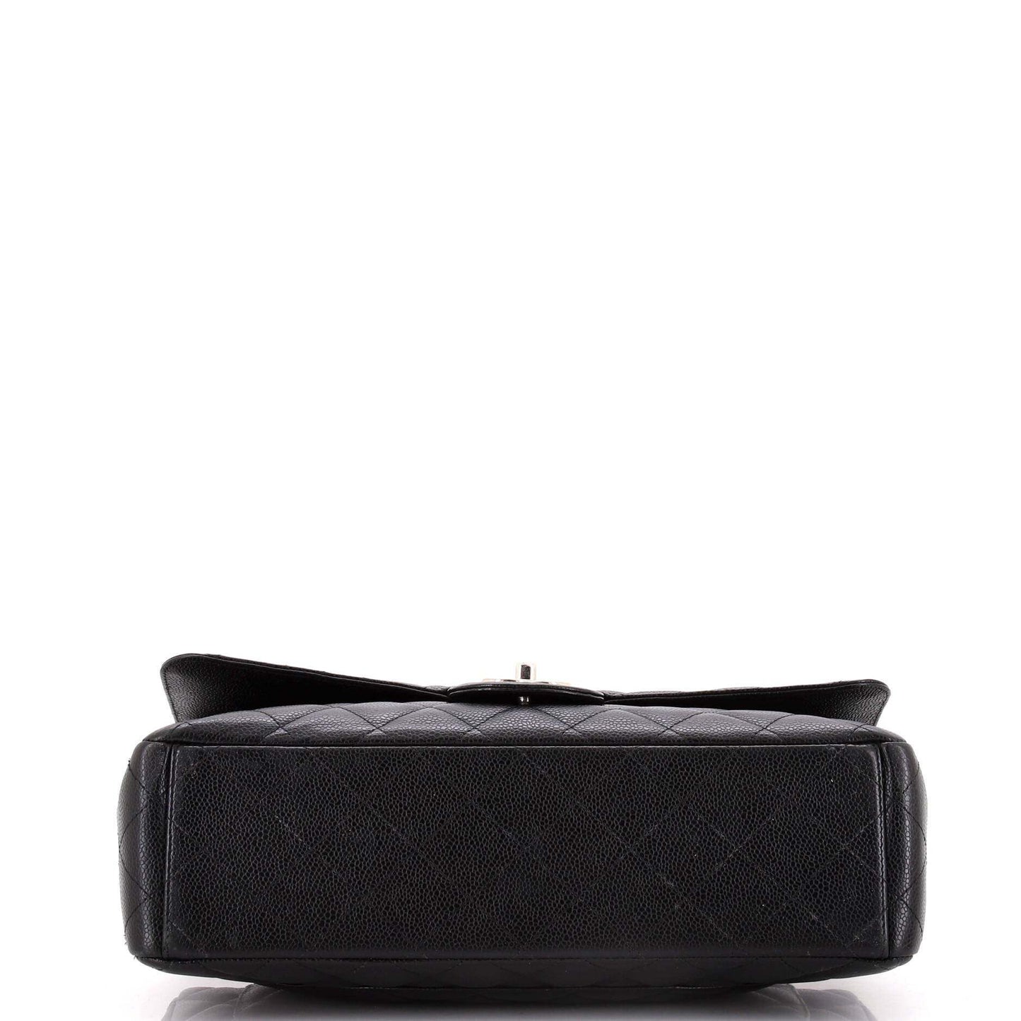 CHANEL キャビアスキン マキシ