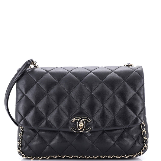 CHANEL 未使用 エナメルバッグ ラムスキン