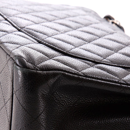 CHANELキャビアスキン マキシ