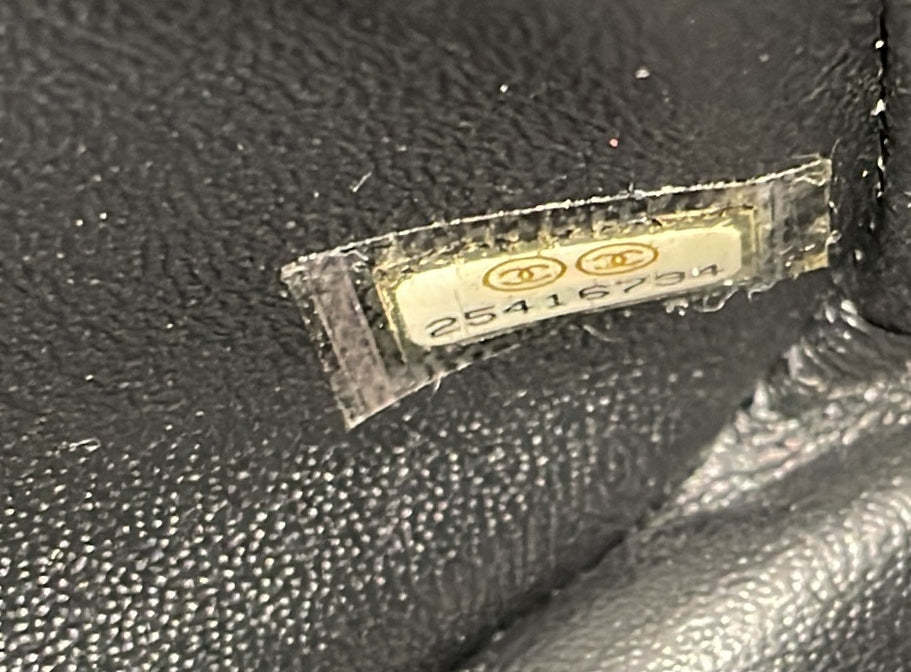 未使用同様シャネル SO BLACK ショルダーバッグ